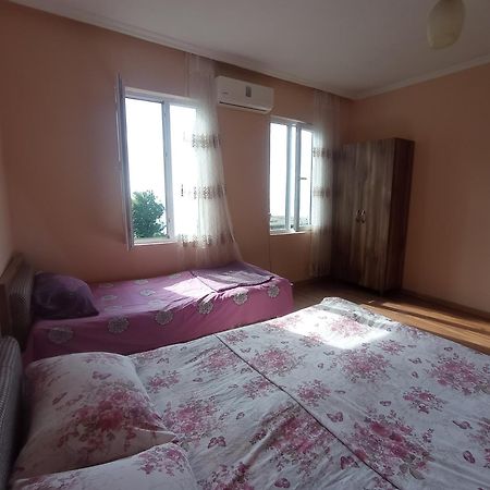 Bata Apartment Sarpi Extérieur photo