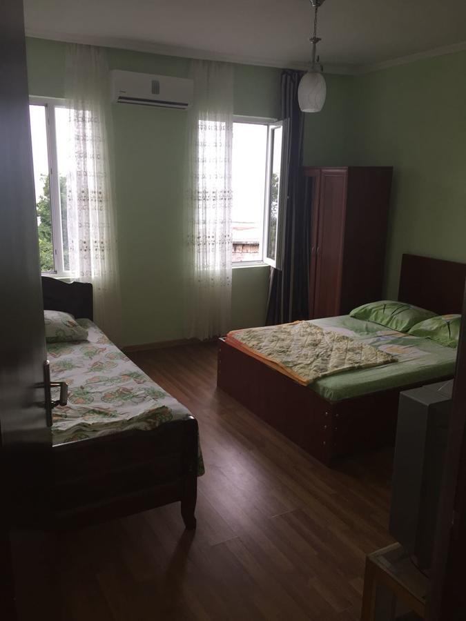 Bata Apartment Sarpi Extérieur photo